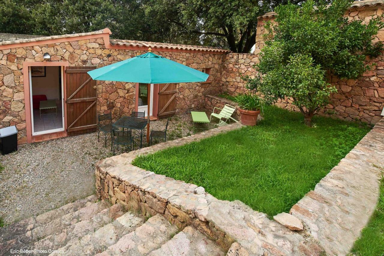 Maison Le Citronnier Avec Piscine - Domaine E Case Di Cuttoli エクステリア 写真